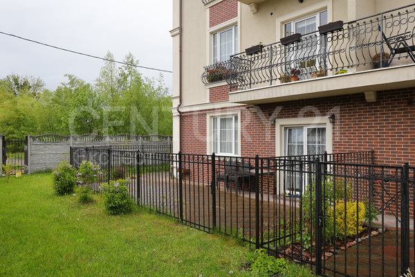 Продам двухкомнатную (2-комн.) квартиру, Ломоносова ул, 21А , Калининград г