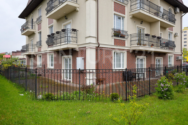 Продам двухкомнатную (2-комн.) квартиру, Ломоносова ул, 21А , Калининград г