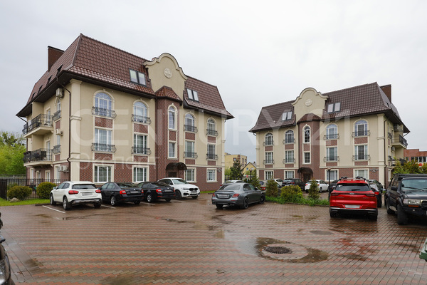 Продам двухкомнатную (2-комн.) квартиру, Ломоносова ул, 21А , Калининград г