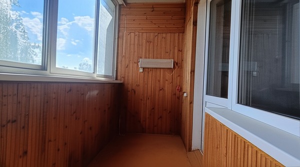 Продам двухкомнатную (2-комн.) квартиру, Березовая ул, 1В, Рязань г