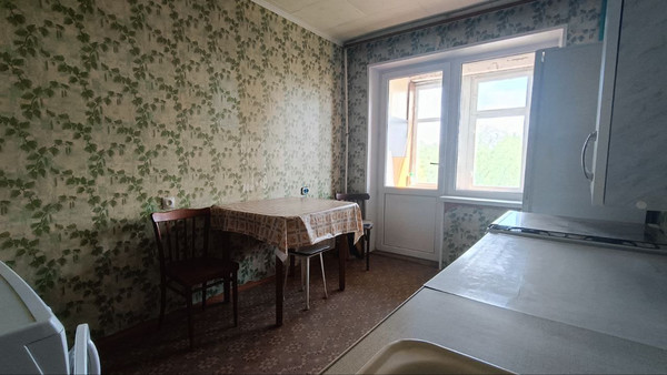 Продам двухкомнатную (2-комн.) квартиру, Березовая ул, 1В, Рязань г