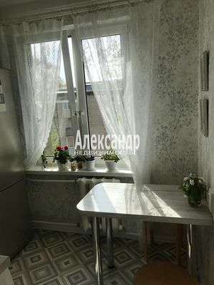 Продам двухкомнатную (2-комн.) квартиру, 199, Гарболово д
