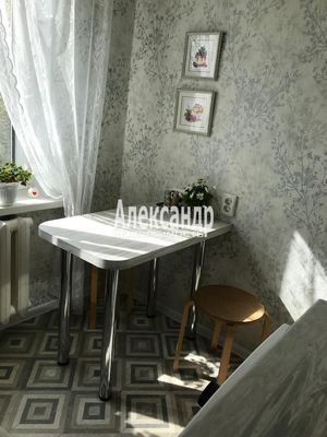 Продам двухкомнатную (2-комн.) квартиру, 199, Гарболово д