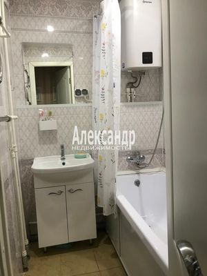 Продам двухкомнатную (2-комн.) квартиру, 199, Гарболово д