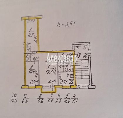 Продам трехкомнатную (3-комн.) квартиру, Пилотов ул, 19, Санкт-Петербург г