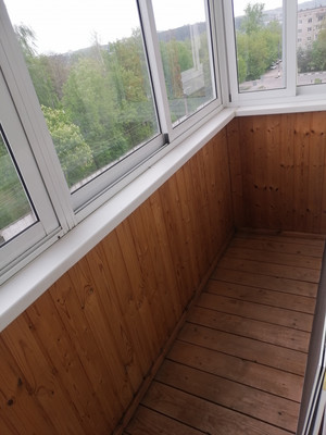 Продам однокомнатную (1-комн.) квартиру, Героев Алексинцев ул, 3, Алексин г