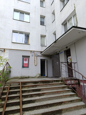 Продам коммерческое помещение 101,6 м2, Маршала Борзова ул, 100, Калининград г