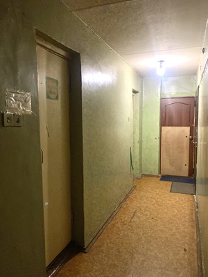Продам комнату в 3-комн. квартире, Красных Зорь ул, 6, Нижний Тагил г