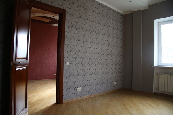 Продам многокомнатную квартиру, Ломоносовский пр-кт, 7к5, Москва г
