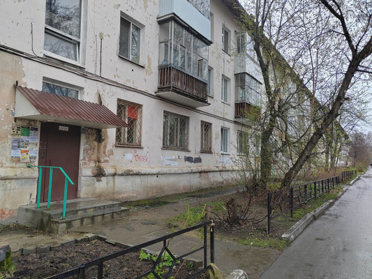 Продам трехкомнатную (3-комн.) квартиру, Ленинградский пр-кт, 75, Нижний Тагил г
