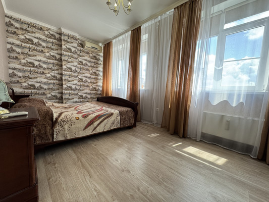 Продам двухкомнатную (2-комн.) квартиру, Мечникова ул, 39Б, Ростов-на-Дону г
