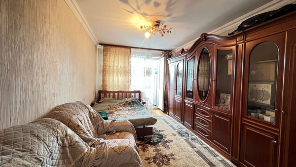 Продам двухкомнатную (2-комн.) квартиру, Ашурова ул, 4, Нальчик г