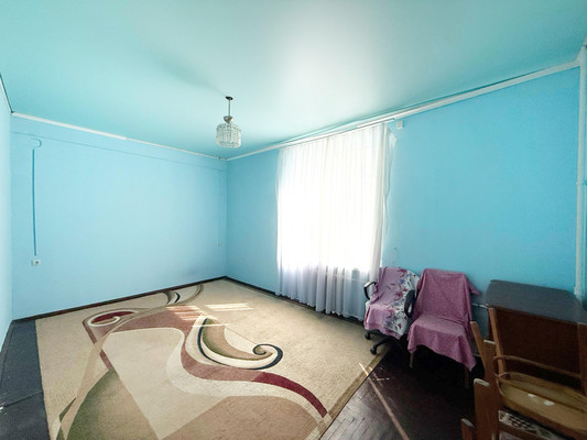 Продам многокомнатную квартиру, Ленина пр-кт, 42, Нальчик г