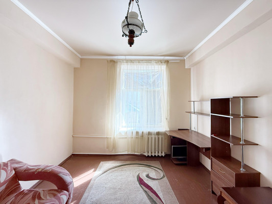 Продам многокомнатную квартиру, Ленина пр-кт, 42, Нальчик г
