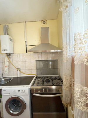 Продам многокомнатную квартиру, Ленина пр-кт, 42, Нальчик г