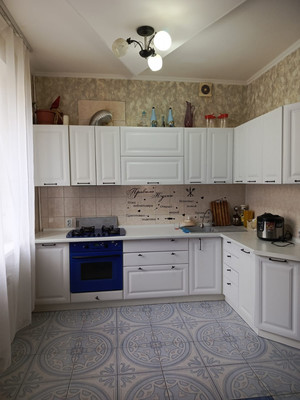 Продам трехкомнатную (3-комн.) квартиру, Маршала Жукова ул, 29, Туапсе г