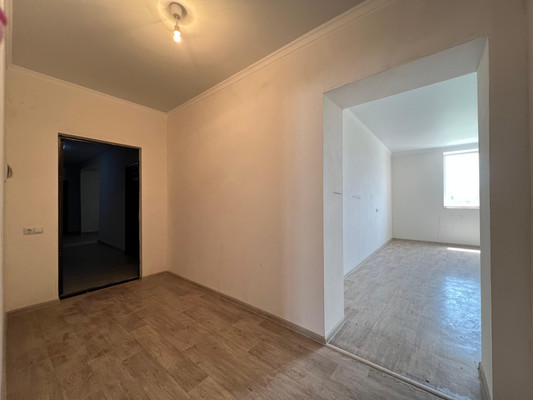 Продам двухкомнатную (2-комн.) квартиру, Хужокова ул, 145Е, Нальчик г