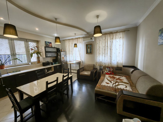 Продам дом, 1-й Газонный пер, Ростов-на-Дону г, 0 км от города