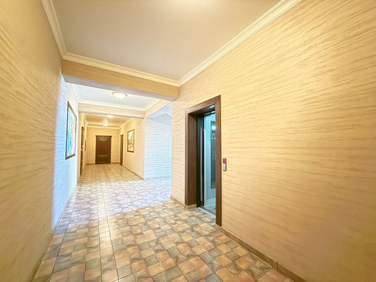 Продам трехкомнатную (3-комн.) квартиру, Ленина пр-кт, 1кД, Нальчик г