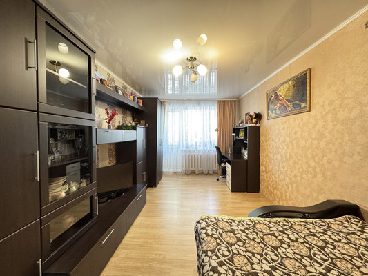 Продам двухкомнатную (2-комн.) квартиру, Молодой Гвардии ул, 58к1, Брянск г