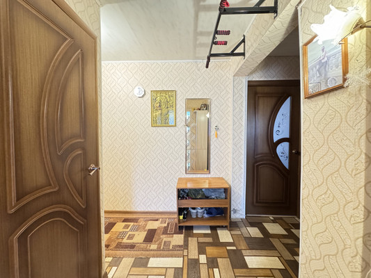 Продам двухкомнатную (2-комн.) квартиру, Молодой Гвардии ул, 58к1, Брянск г