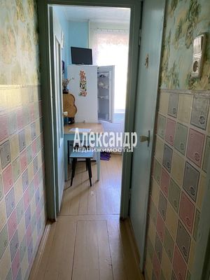 Продам трехкомнатную (3-комн.) квартиру, Калинина ул, 29, Приозерск г