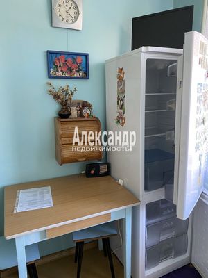 Продам трехкомнатную (3-комн.) квартиру, Калинина ул, 29, Приозерск г