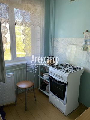 Продам трехкомнатную (3-комн.) квартиру, Калинина ул, 29, Приозерск г