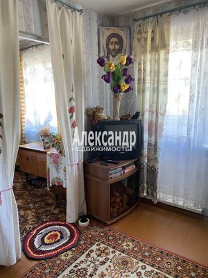 Продам трехкомнатную (3-комн.) квартиру, Калинина ул, 29, Приозерск г