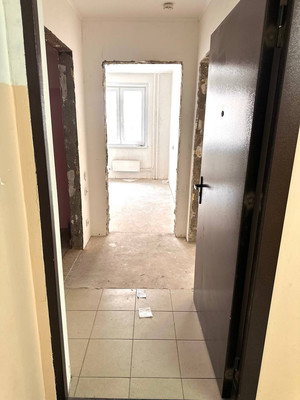 Продам однокомнатную (1-комн.) квартиру, Карамзина ул, 12, Красноярск г