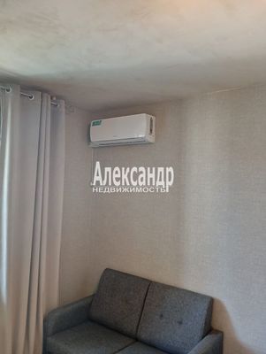 Продам однокомнатную (1-комн.) квартиру, Графская ул, 11, Мурино п