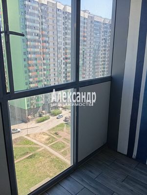 Продам однокомнатную (1-комн.) квартиру, Графская ул, 11, Мурино п