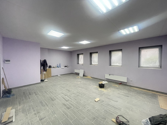Продам коммерческое помещение 40 м2, Пражский б-р, 1, Гурьевск г