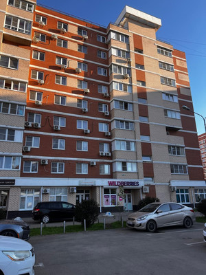 Сдам однокомнатную (1-комн.) квартиру, Западный Обход ул, 42к6, Краснодар г