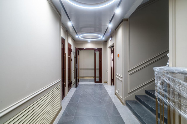 Продам трехкомнатную (3-комн.) квартиру, 12-я В.О. линия, 41к2, Санкт-Петербург г