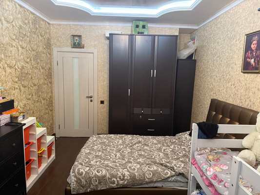 Продам двухкомнатную (2-комн.) квартиру, Липовый парк ул, 11, Коммунарка п
