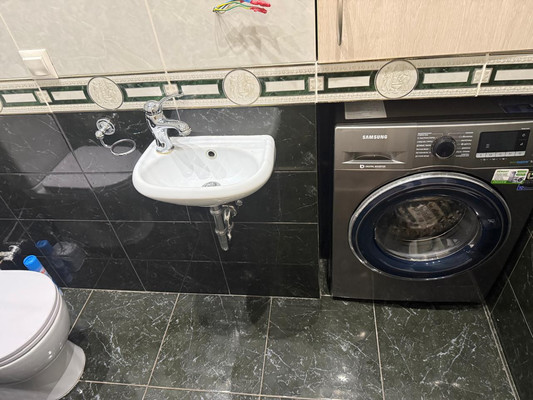 Продам двухкомнатную (2-комн.) квартиру, Липовый парк ул, 11, Коммунарка п