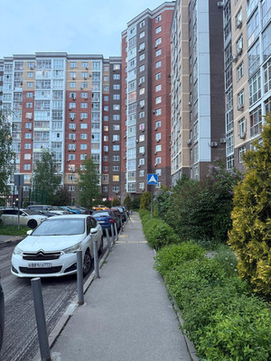 Продам двухкомнатную (2-комн.) квартиру, Липовый парк ул, 11, Коммунарка п
