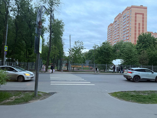 Продам двухкомнатную (2-комн.) квартиру, Липовый парк ул, 11, Коммунарка п