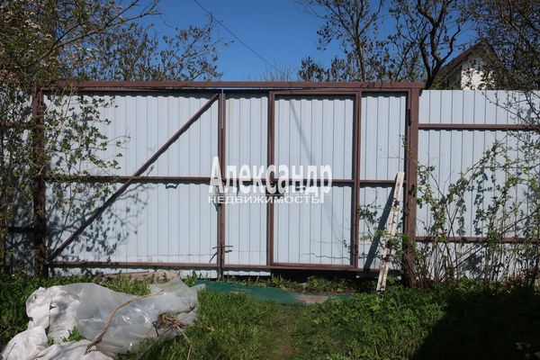 Продам дачу в поселке Восход-5, Тружеников (Восход-4 тер. СНТ) ул, 13, Восход массив, 40 км от города