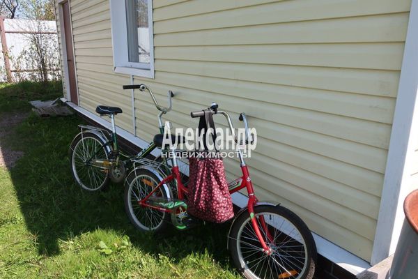 Продам дачу в поселке Восход-5, Тружеников (Восход-4 тер. СНТ) ул, 13, Восход массив, 40 км от города