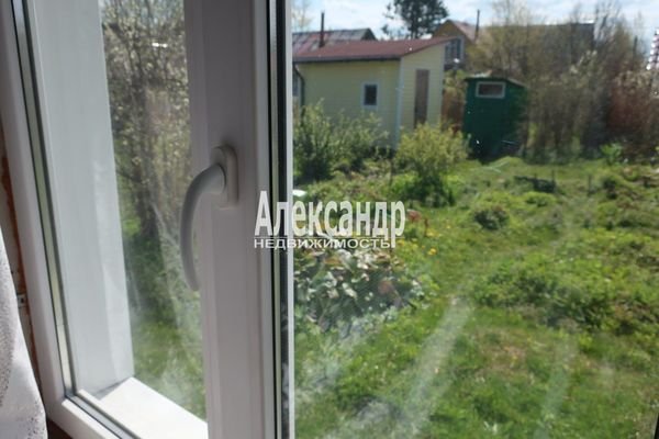 Продам дачу в поселке Восход-5, Тружеников (Восход-4 тер. СНТ) ул, 13, Восход массив, 40 км от города