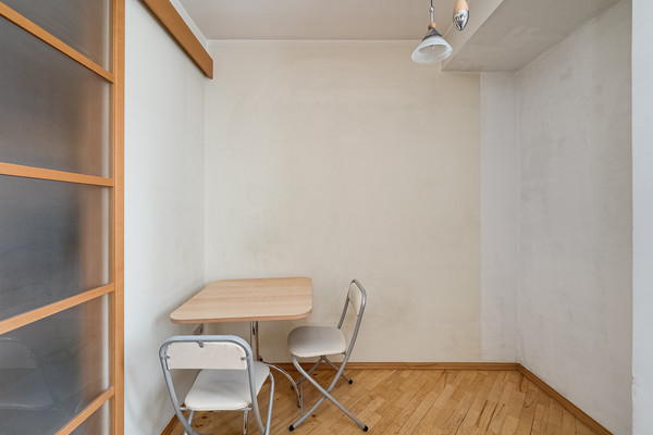 Продам двухкомнатную (2-комн.) квартиру, Флотская ул, 13к3, Москва г