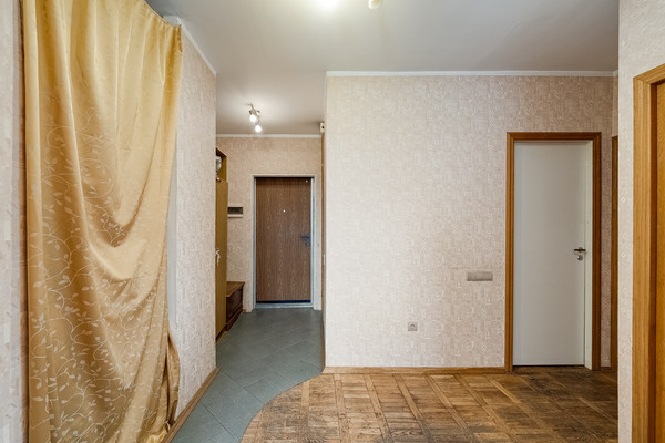 Продам двухкомнатную (2-комн.) квартиру, Флотская ул, 13к3, Москва г