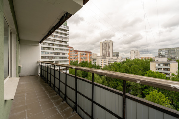 Продам двухкомнатную (2-комн.) квартиру, Флотская ул, 13к3, Москва г