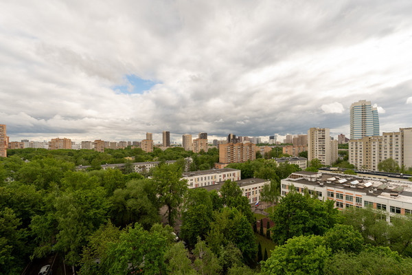 Продам двухкомнатную (2-комн.) квартиру, Флотская ул, 13к3, Москва г