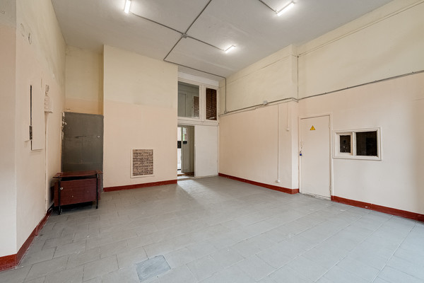 Продам двухкомнатную (2-комн.) квартиру, Флотская ул, 13к3, Москва г