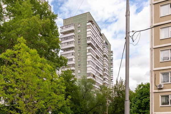 Продам двухкомнатную (2-комн.) квартиру, Флотская ул, 13к3, Москва г