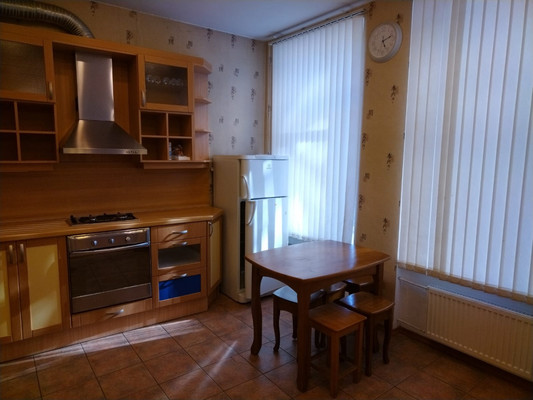 Сдам однокомнатную (1-комн.) квартиру, Нарвский пр-кт, 10, Санкт-Петербург г