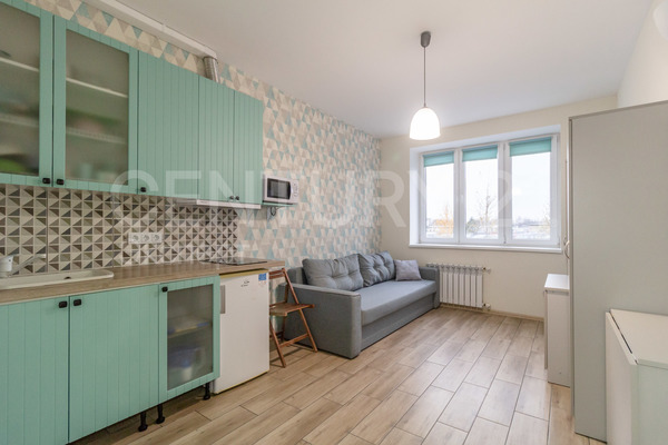Продам двухкомнатную (2-комн.) квартиру, У.Громовой ул, 131 , Калининград г